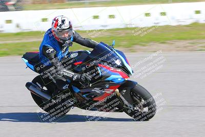 media/Jan-20-2023-Fastrack Riders (Fri) [[f2ad32aba3]]/Level 1/session 3 turn 9/